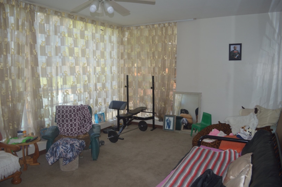 5 Bedroom Property for Sale in Wilkoppies North West